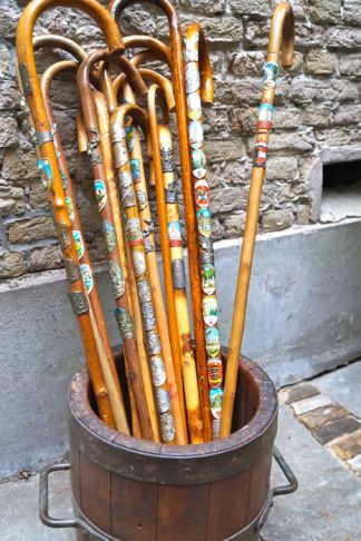 f192fd82-b58a-4c51-b6c8-1e2609a4dd3b