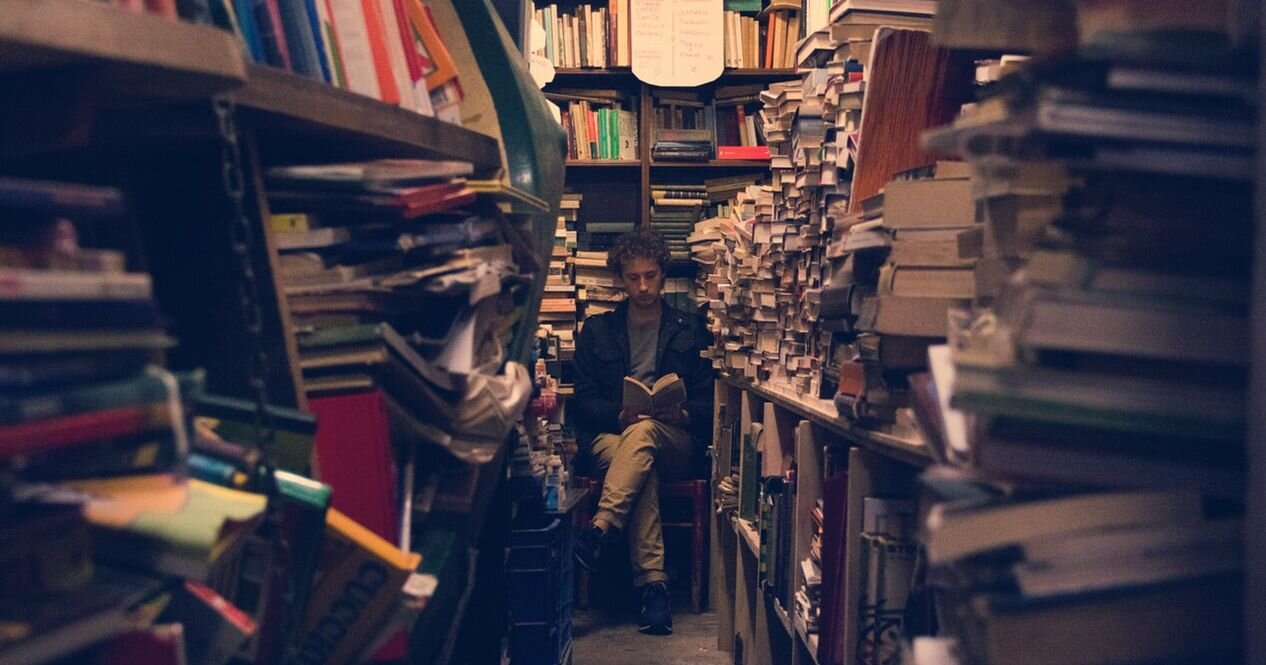 TBR stress - why I want a minimalist library